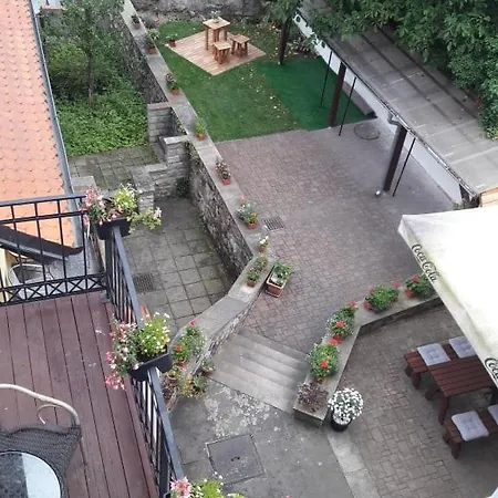 佩里格林酒店 Cesky Krumlov