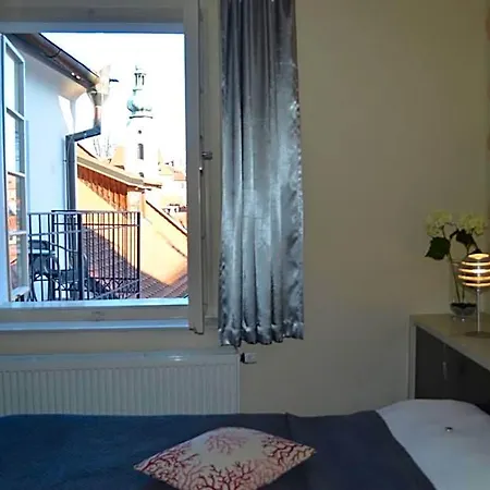 Peregrin Hotell 3*