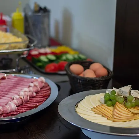 호텔 페레그린 3*