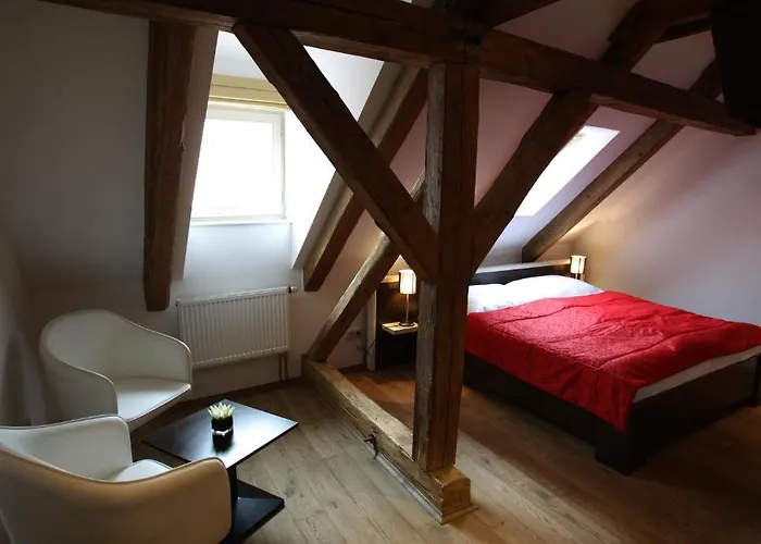 페레그린 호텔 3*